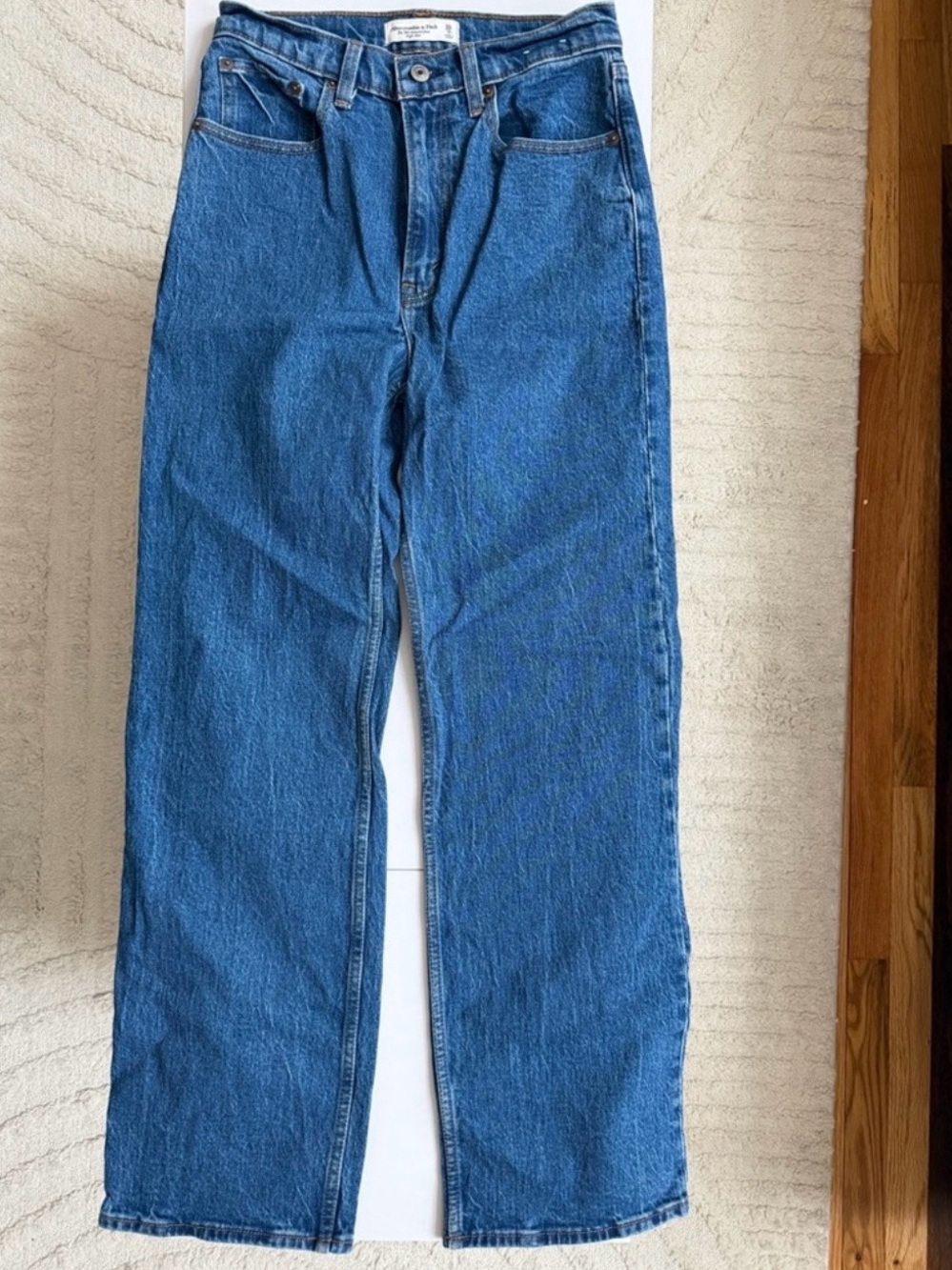 Abercrombie & Fitch High-Rise Straight-Leg Jeans